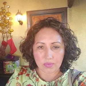 Meet your Posher, Karina